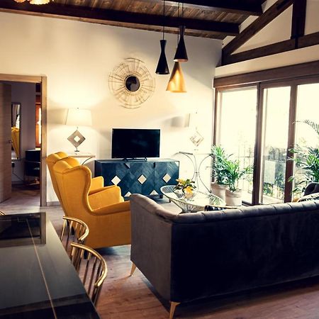 Apartamentos En El Valle Del Jerte Flores Para Angela Cabezuela Del Valle Zewnętrze zdjęcie