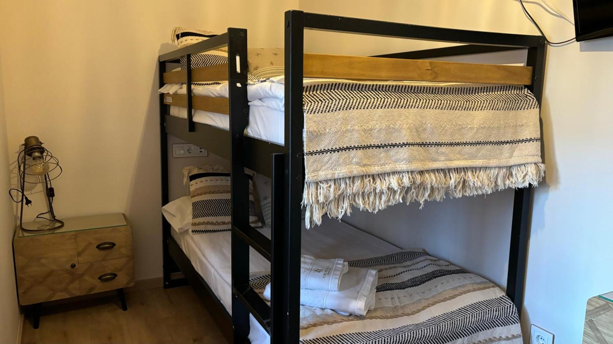 Apartamentos En El Valle Del Jerte Flores Para Angela Cabezuela Del Valle Zewnętrze zdjęcie